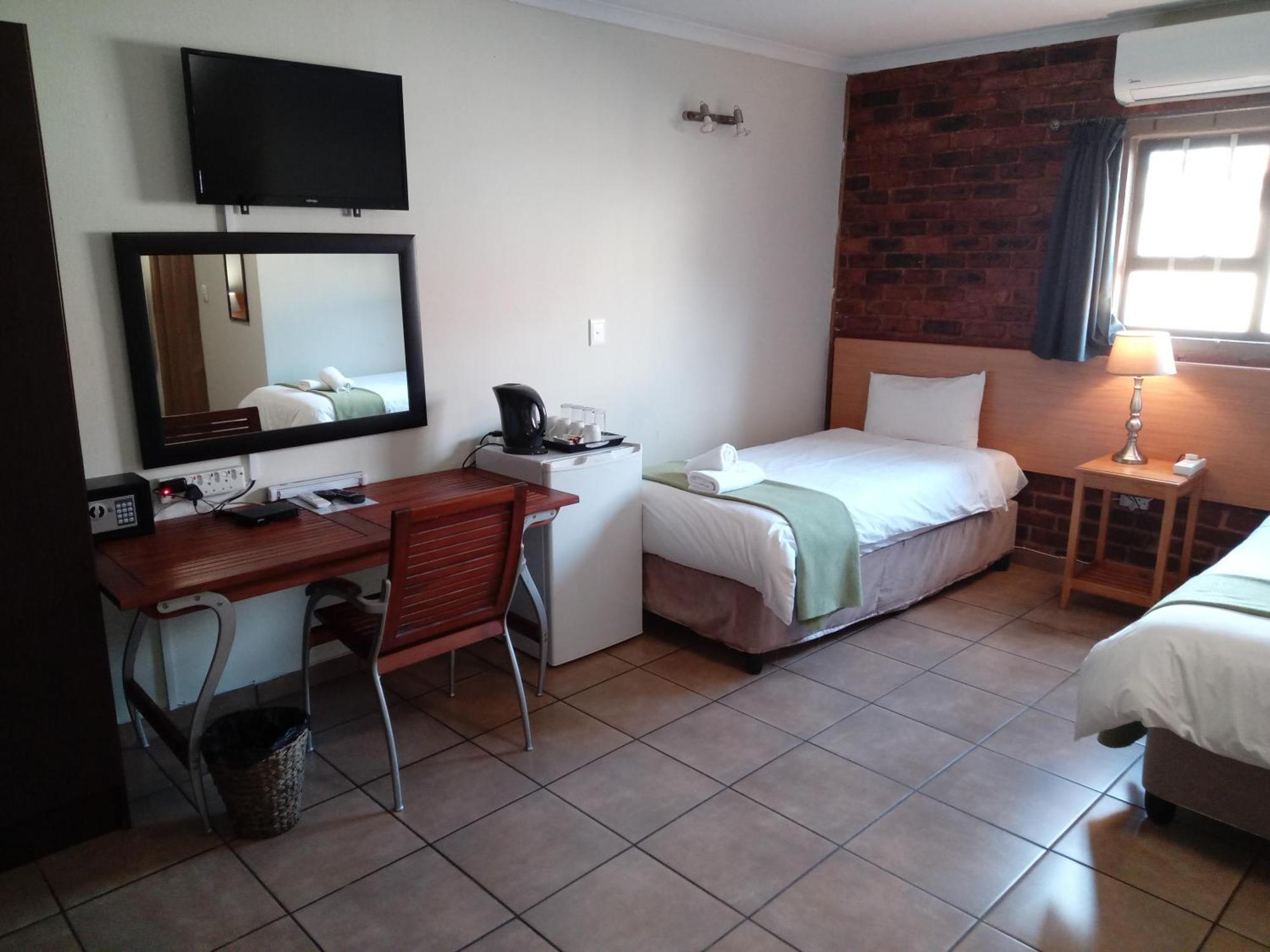 24 Onvrey Guest House Boksburg Kültér fotó
