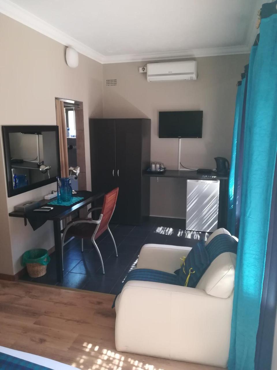24 Onvrey Guest House Boksburg Kültér fotó