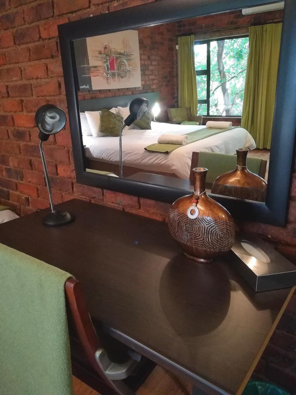 24 Onvrey Guest House Boksburg Kültér fotó