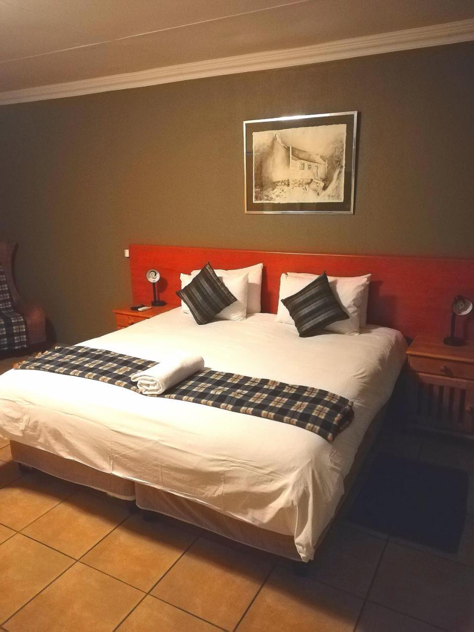 24 Onvrey Guest House Boksburg Kültér fotó